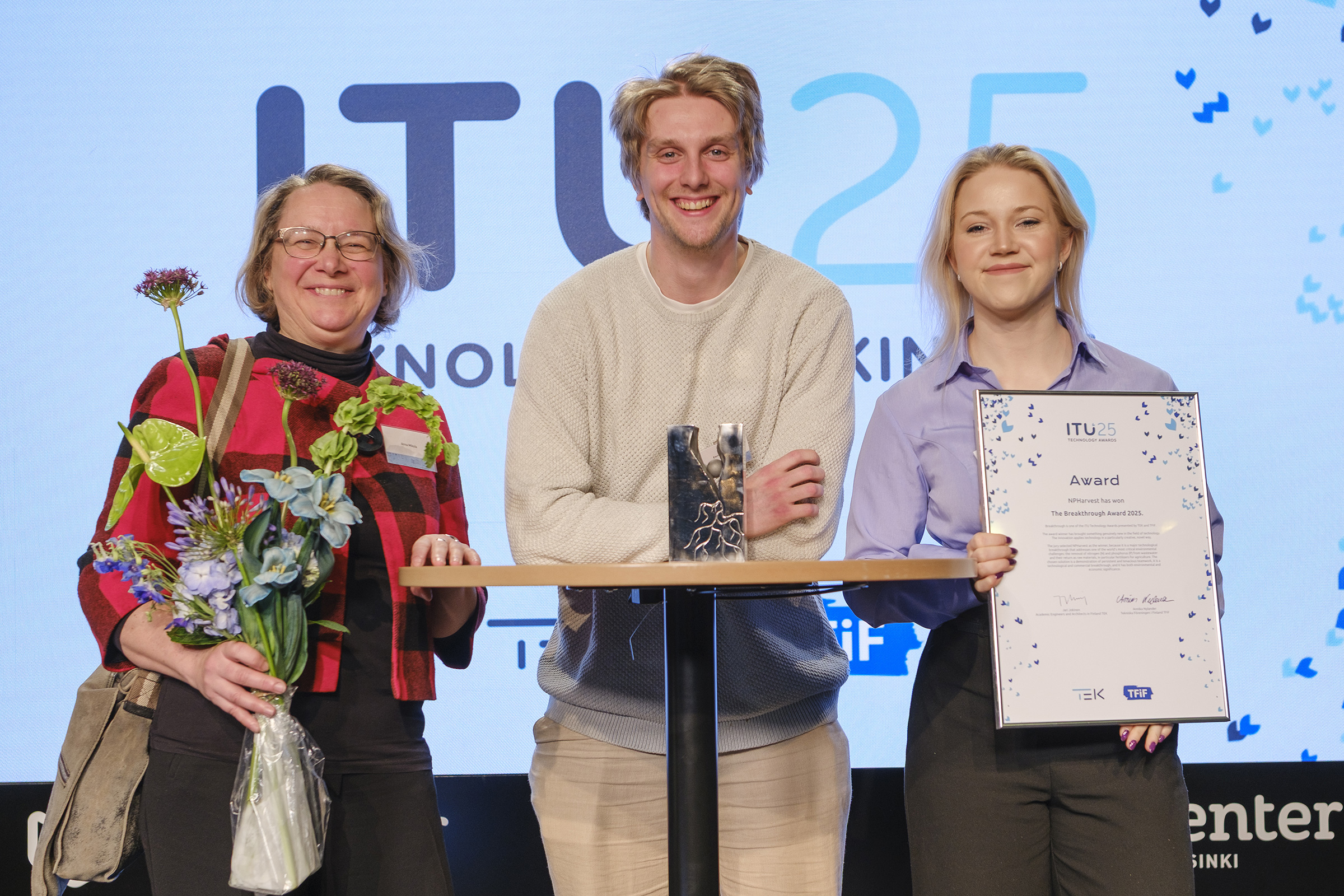 NPHarvest team receiving the ITU Breakthrough Award 2025 by TEK and TFIF
